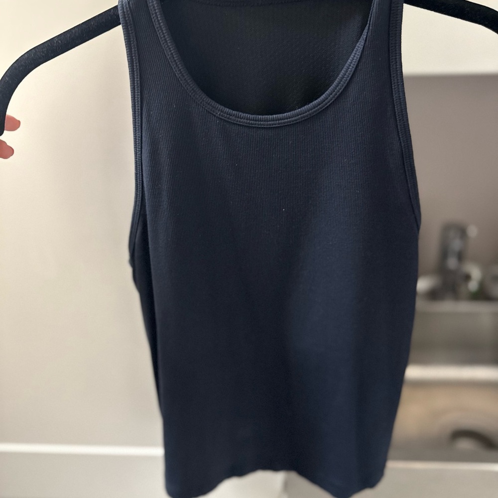 Vuori Pose Plyo Tank - Picture 10 of 14